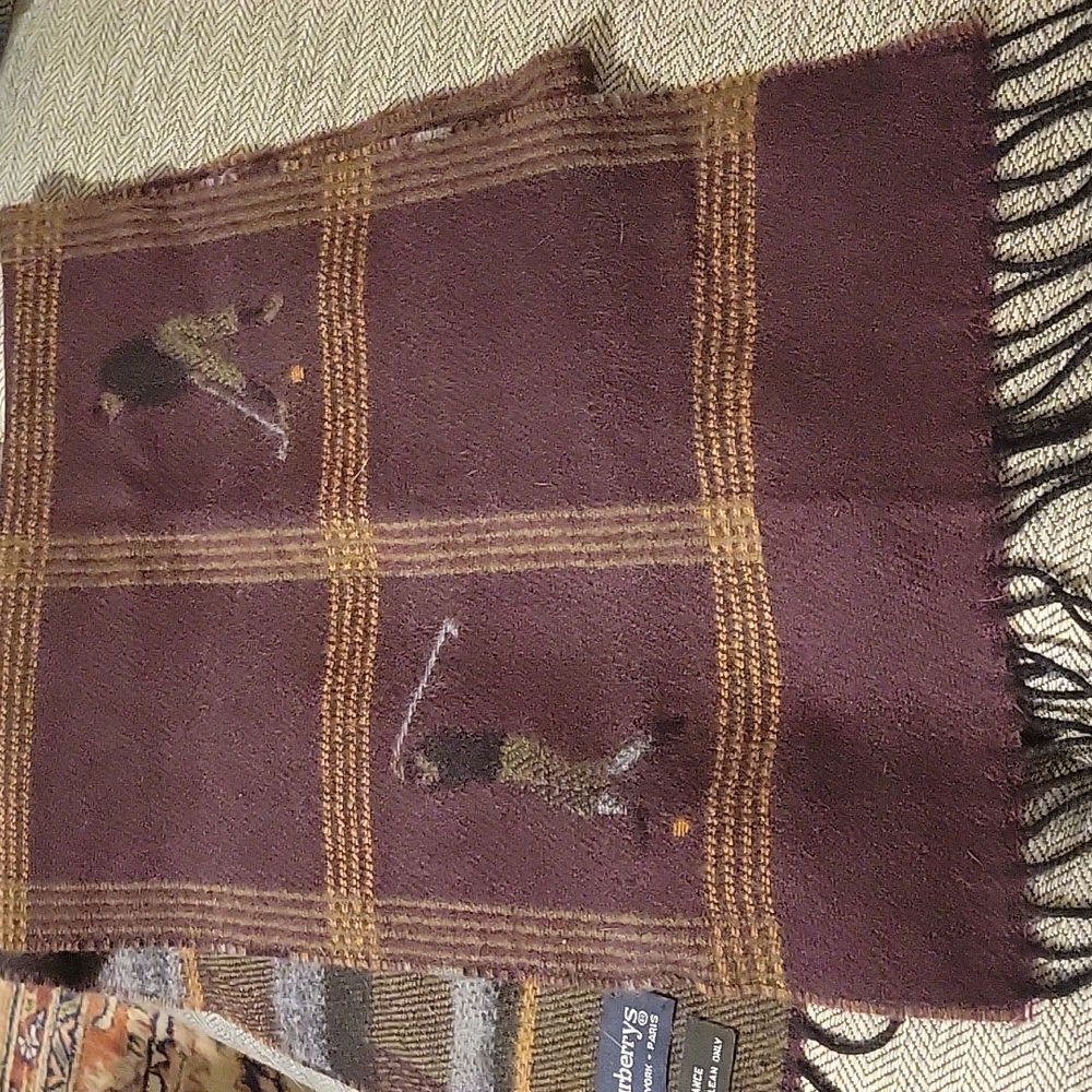 Burberrys Wool Scarf, Golf Motif